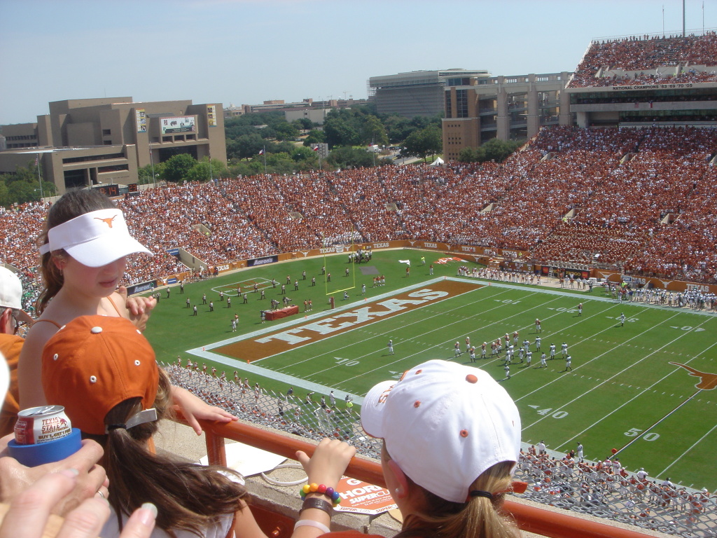 2006/09(Sep)/01(Texas-Tailgaters)/1024x768_2006-09-02 12-42-06.JPG